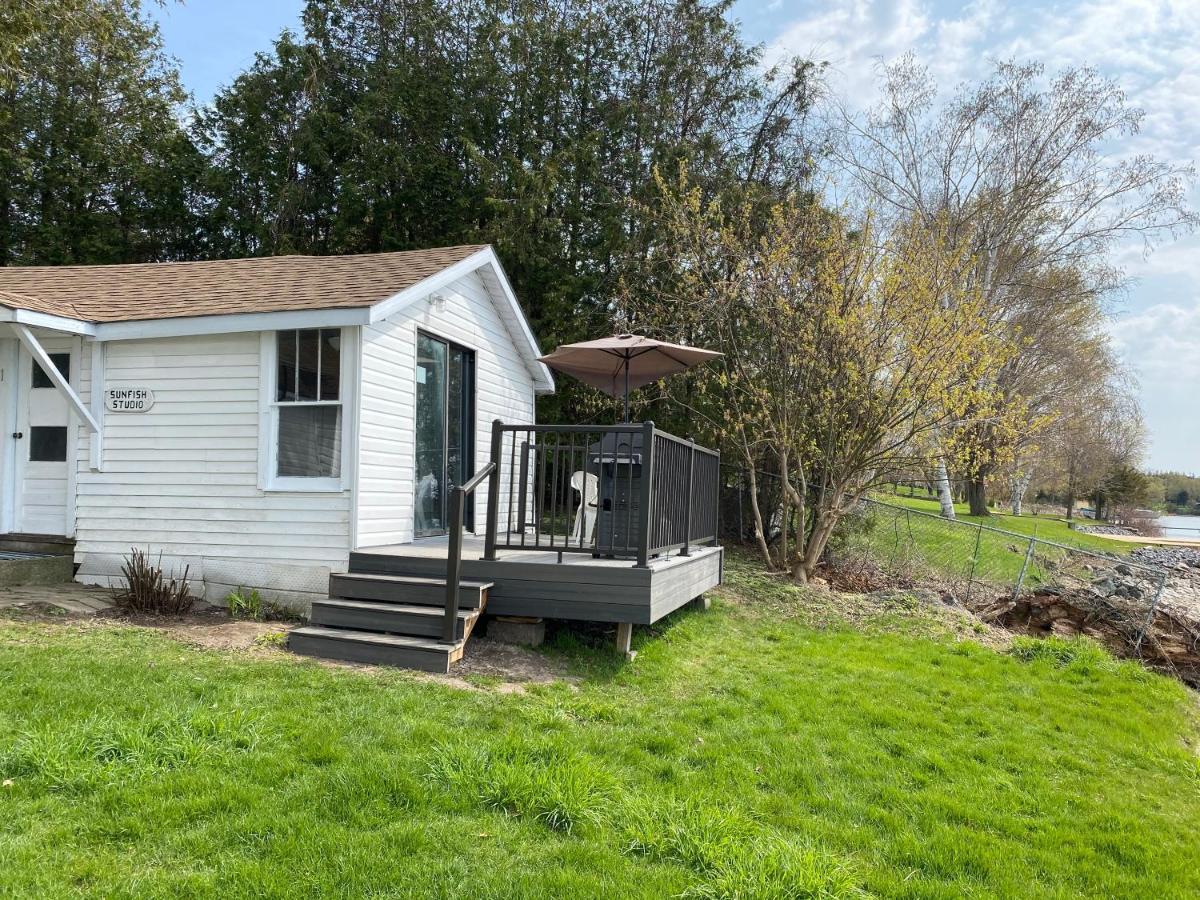 Merland Park Cottages And Motel Picton Extérieur photo