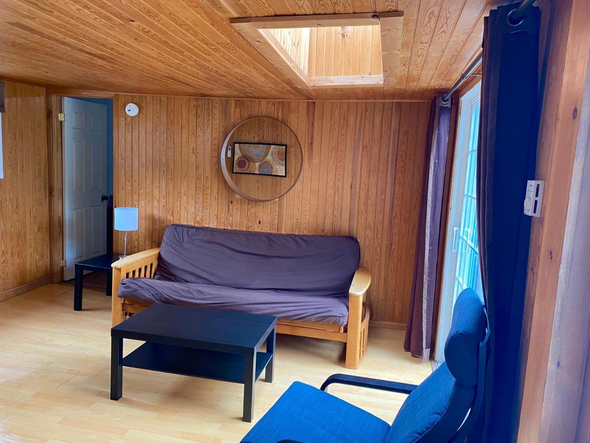Merland Park Cottages And Motel Picton Extérieur photo