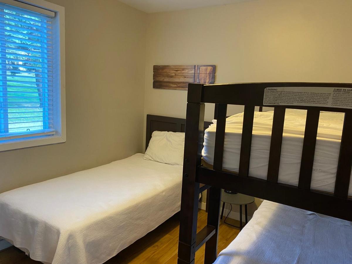Merland Park Cottages And Motel Picton Extérieur photo